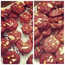 Love the colour, it is the colour of love! Resepi Biskut Red Velvet Cheese Sukatan Cawan