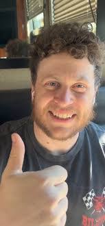 Alan Gochenour's Instagram, Twitter & Facebook