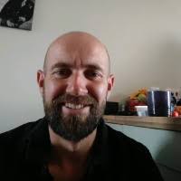 100+ "Simon Kerr" profiles