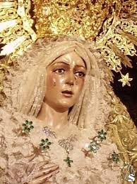 La Macarena ya esta sobre su paso de palio