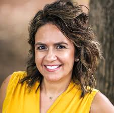 Come Casa with Crystal