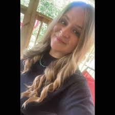 Lori Allmon's Instagram, Twitter & Facebook