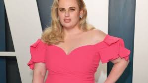 Check spelling or type a new query. Rebel Wilson Unfruchtbar Sie Teilt Emotionale Worte Bunte De