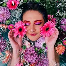 We stand with Kendall Ware & all survivors of sexual assault.  @universityofvermont MUST do more to protect its students. It is absolutely  unacceptable that the university does not hold its assaulters accountable.