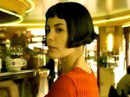 Êtes vous réellement un être humain si vous ne ressentez pas cette petite chose au coeur à chaque fois que vous regardez le fabuleux destin d'amélie poulain ? Le Fabuleux Destin D Amelie Poulain Amelie Amelie Trailer Hd Jean Pierre Jeunet Audrey Tautou Dailymotion Video