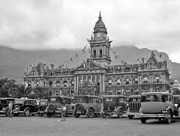 Scarica un video a tema cape town city hall is da 8.000 secondi a 25 fps. Cape Town S City Hall From The Parade Cape Town Travel Cape Town Holidays South Africa Travel
