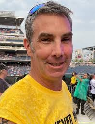 David Pustilnik's Instagram, Twitter & Facebook