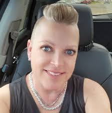 Pam Bolton's Instagram, Twitter & Facebook