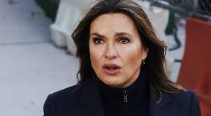 All Things Law And Order: Law & Order SVU “She Paints For Vengeance” Recap  & Review