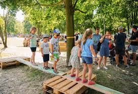 If there is an outdoor spy training course, this indoor spy obstacle course is much easier to do! How To Create A Ninja Warrior Obstacle Course For Kids
