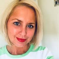 Victoria Grimshaw's Instagram, Twitter & Facebook