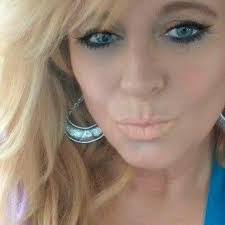 Veronica Schauer's Instagram, Facebook & TikTok