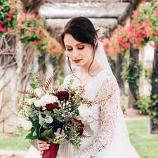 Floral delivers flowers to lake oswego, as well as beaverton, clackamas, gladstone, happy valley, oregon city, portland, tigard, tualatin, west linn, & wilsonville. Gerryann S Flowers 149 Photos 85 Reviews Florists 31909 Mission Trl Lake Elsinore Ca Phone Number Products Yelp