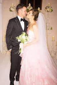 Check spelling or type a new query. Die 8 Besten Ideen Zu Hochzeit Justin Timberlake Jessica Biel Hochzeit Brautkleid Jessica Biel