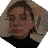 Cora Thomas's Instagram, Twitter & Facebook