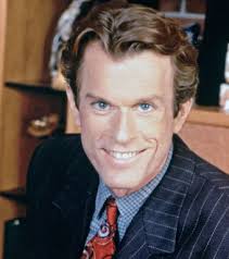 What if a Batman-prequel TV series in the style of Smallville was made  instead of Smallville?