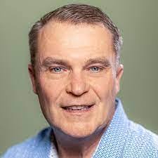 Dana Attias's Instagram, Twitter & Facebook