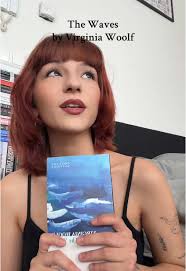 The Waves by Virginia Woolf: A Thoughtful Review