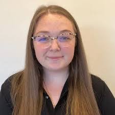 Sadia Kalsoom's Instagram, Twitter & Facebook