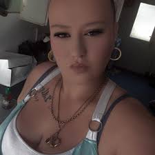 I have 4 bedroom houses with front and back garden in Braunstone near  Hinckley road. I am looking for 3-4 bedroom council house and must have two  toilets