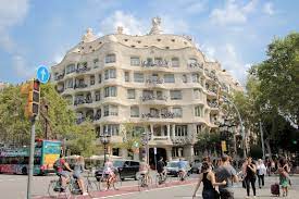 And there is a lot of cafes. Barrio Del Eixample De Barcelona El Ensanche Que Ver Como Ir