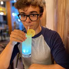 ROUX (@rouxmaine) • Instagram photos and videos