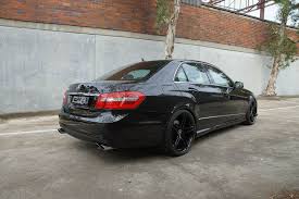 Mercedes Benz E500 With Hre P107 In Gloss Black By Cpc 26 Mercedes Benz Mercedes Car Mercedes
