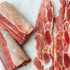Aug 11, 2020 · cover a sheet tray with aluminum foil or a generous amount of nonstick cooking spray and place the ribs, evenly spaced, on the tray. What S The Difference Between Flanken And English Cut Short Ribs Kitchn