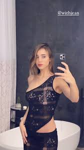 From her Insta Stories : rCayleeCowan