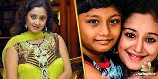 Actress Charmila admitted in government hospital with no one to help -  Tamil News - IndiaGlitz.com