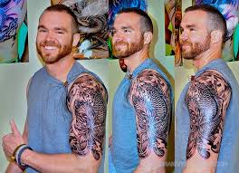 The inspirational best red and blue koi tattoos for on your sleeve, arm or thigh.. Black Koi Fish Tattoo Designs For Men