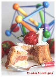 Les plus belles comptines pour bébé : Gateau Pour Le Premier Anniversaire De Bebe Cubes Petits Pois