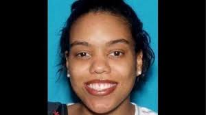 Body of woman washed up in bay showed evidence of stab wounds