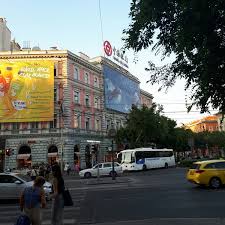 'a bankszámla a bank által ügyfelei részére, a bankkal lebonyolított pénzügyi műveletről számlaszerűen vezetett. K H Bank Andrassy Ut Budapest Budapest