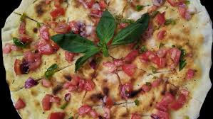 GG's Italian Pizzeria - Makes You Go MMM...