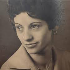 Could somebody please make this photo colour? Would be so grateful it's for  a friend, a photo of her late brother