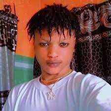 Destiny Christopher (@Destinellyy)