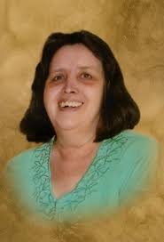 Hattie Dickens's Instagram, Twitter & Facebook