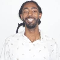 Brad Batiste's Instagram, Twitter & Facebook