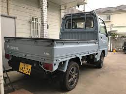 軽トラックを世田谷ベースカラーで刷毛塗り全塗装 刷毛 ハケ ローラーで車をdiyで全塗装しよう 世田谷ベース 車 塗装 軽トラック