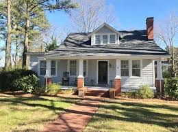 Real Estate Homes For Sale 68 Homes Zillow Zillow Homes For Sale Garage Exterior Bow Window