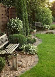 15 Amazing Front Yard Landscaping Ideas To Make Your Home More Awesome Decor It S Front Yard Landscaping Design Porch Landscaping Small Front Yard Landscaping