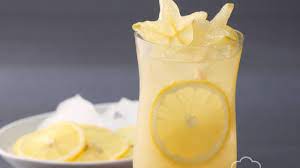 Khasiat jeruk lemon mampu mendinginkan luka bakar dan membantu bekas luka, karena buah lemon marupakan agen pendingin, yang mengurangi sensasi terbakar pada kulit yang mengalami luka bakar. Khasiat Minum Air Lemon Dicampur Madu Di Pagi Hari Selain Detok Baik Untuk Pencernaan Banjarmasin Post