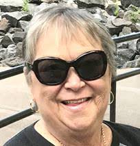 Donna Moorhead's Instagram, Twitter & Facebook