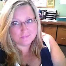 Shauna Baxter's Instagram, Twitter & Facebook