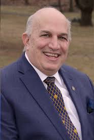 Learn more about Peter "Bubba" Fanelli, candidate for Larchmont Village  Trustee. Peter has deep roots in the Village of Larchmont. His family  settled here almost 100 years ago, he was born and