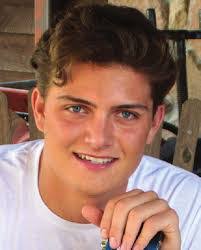 Megan Dingman's Instagram, Twitter & Facebook