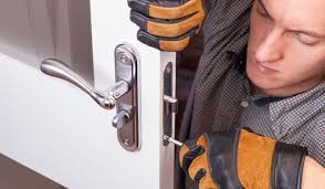 How To Fix a Stiff Door Handle | Hiatt Hardware