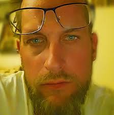 My name is John, and I am an alcoholic. Today marks 30 years continuous  sobriety, one day at a time. Thank you all for giving me back my life.