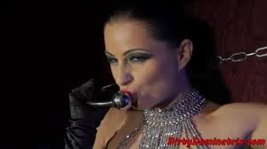 Busty latina raven bay seduces her boss to ride. Stunning Busty Bombshell Lexi Swallow Seduces Her Boss Boundhub